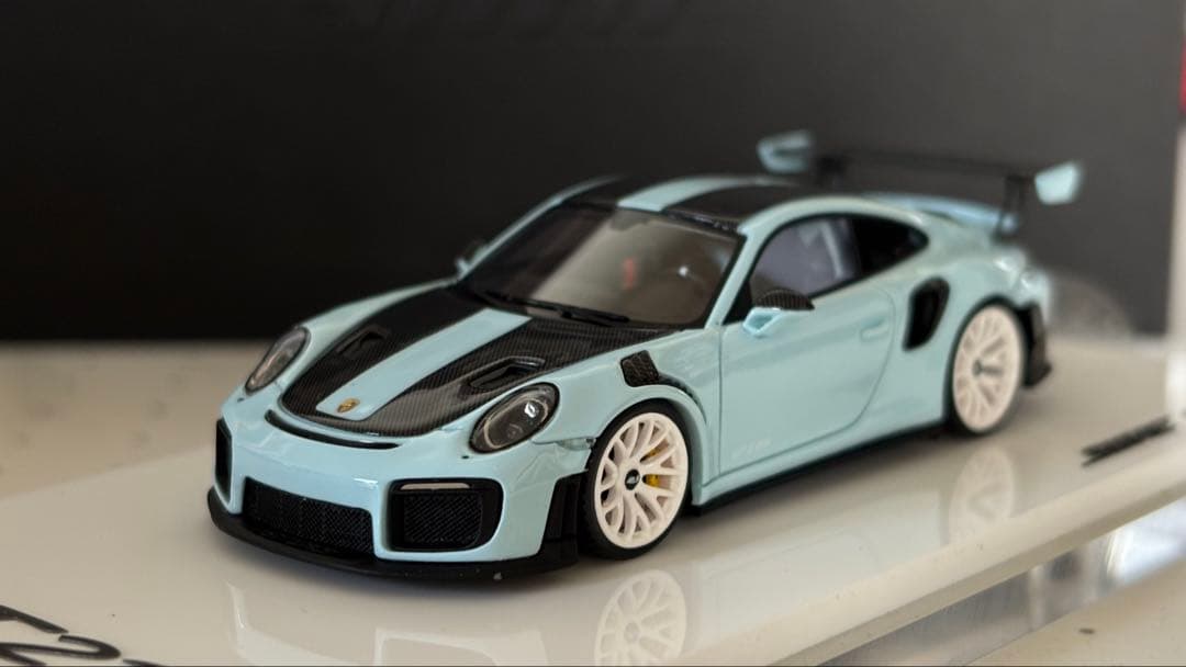 世界100台限定　suhe 1/64 ポルシェ　911 GT2RS ブルー