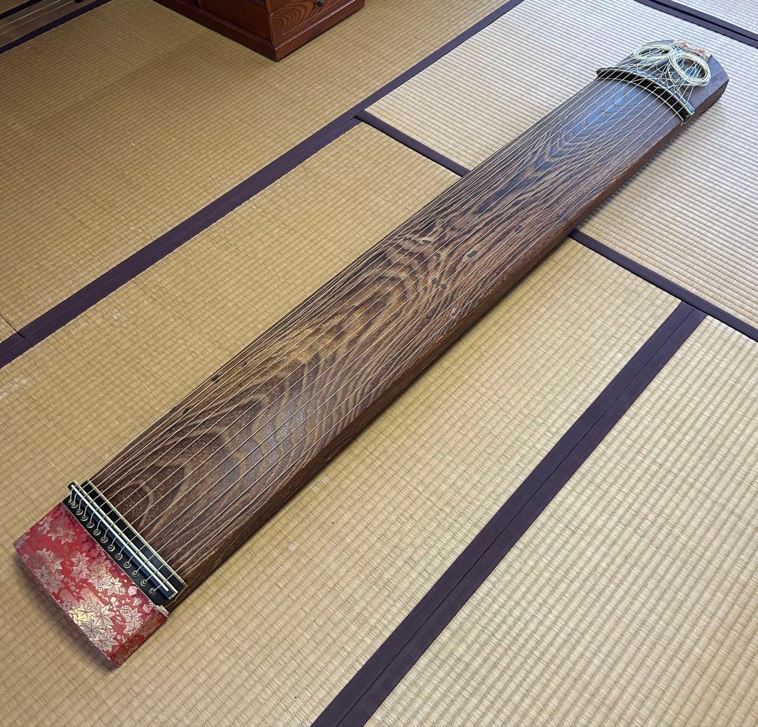 送料無料　木製筝 13本弦 和柄カバー付き