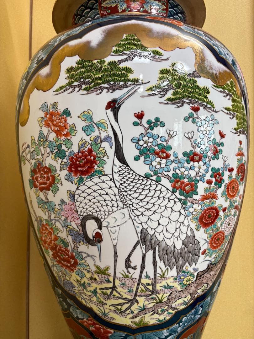 有田焼　光右衛門作　飾り壷　高さ155cm程　落款あり