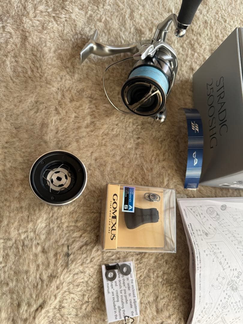 23ストラディック2500SHG 替えスプール付き 美品