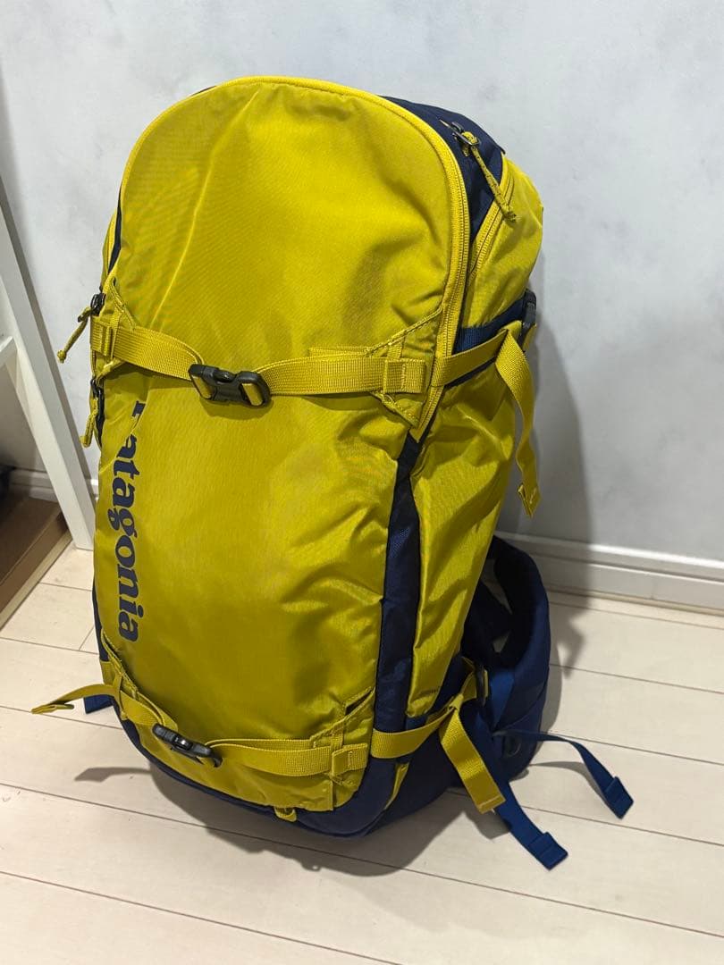 新品未使用Patagonia スノードリフター30 L/XL