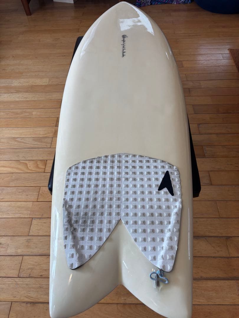 ディックバンストラーレンサーフボード　クアッドフィッシュ