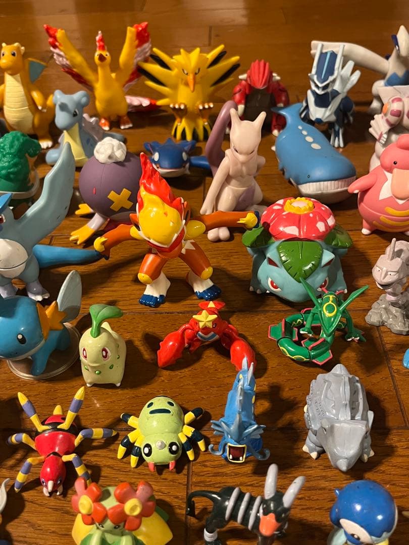 d*9様 ポケモン　ポケモンキッズDX モンコレ　など　計200匹以上　まとめ売