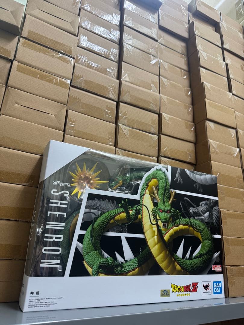 @新品未開封（ドラゴンボール /S.H.Figuarts ）神龍！？