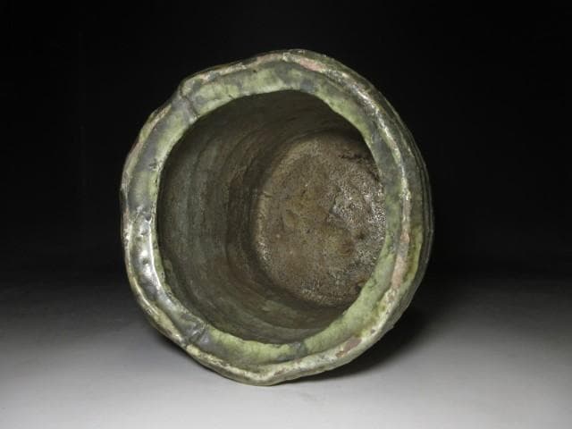 楽吉左衛門七代 長入 緑釉水指／楽吉左衛門九代 了入 極め在り／時代桐箱