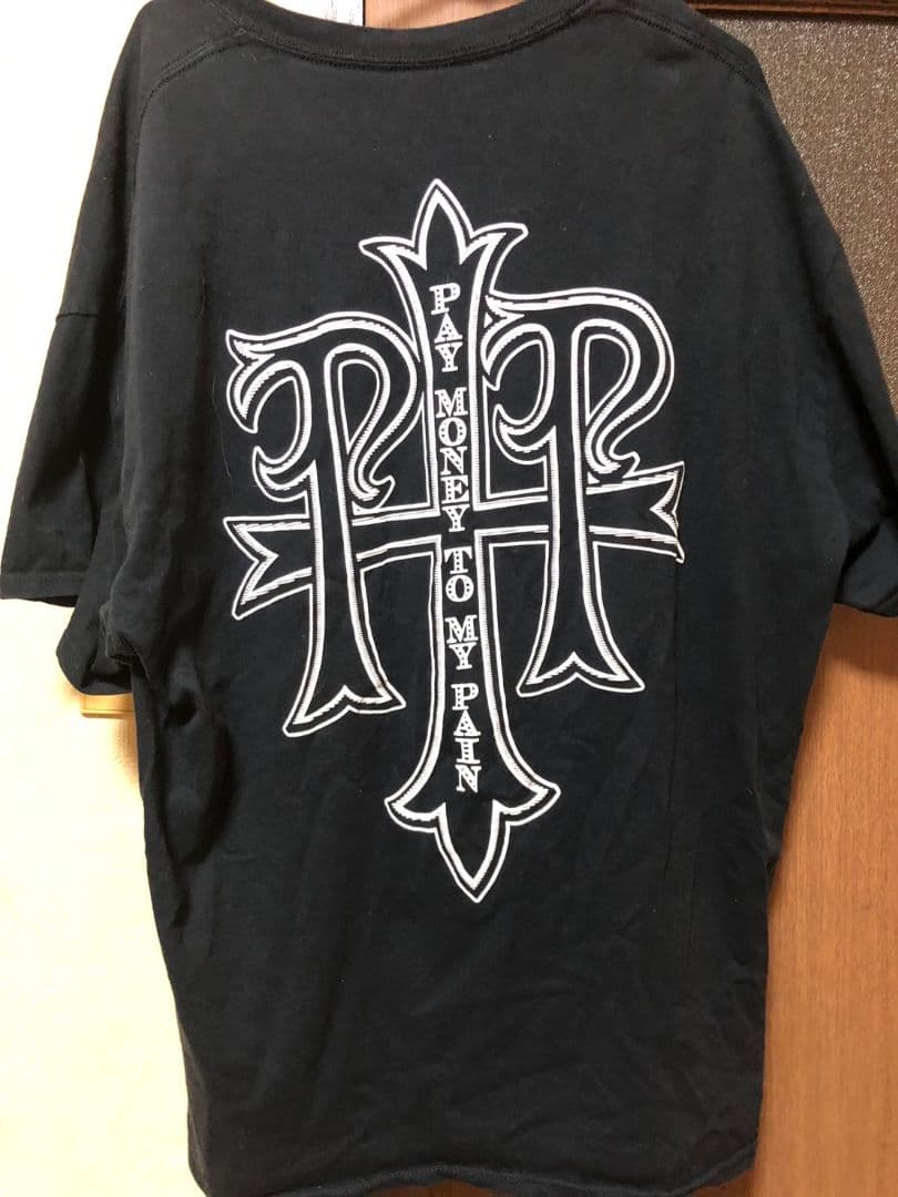 pay money to my painロゴTシャツ