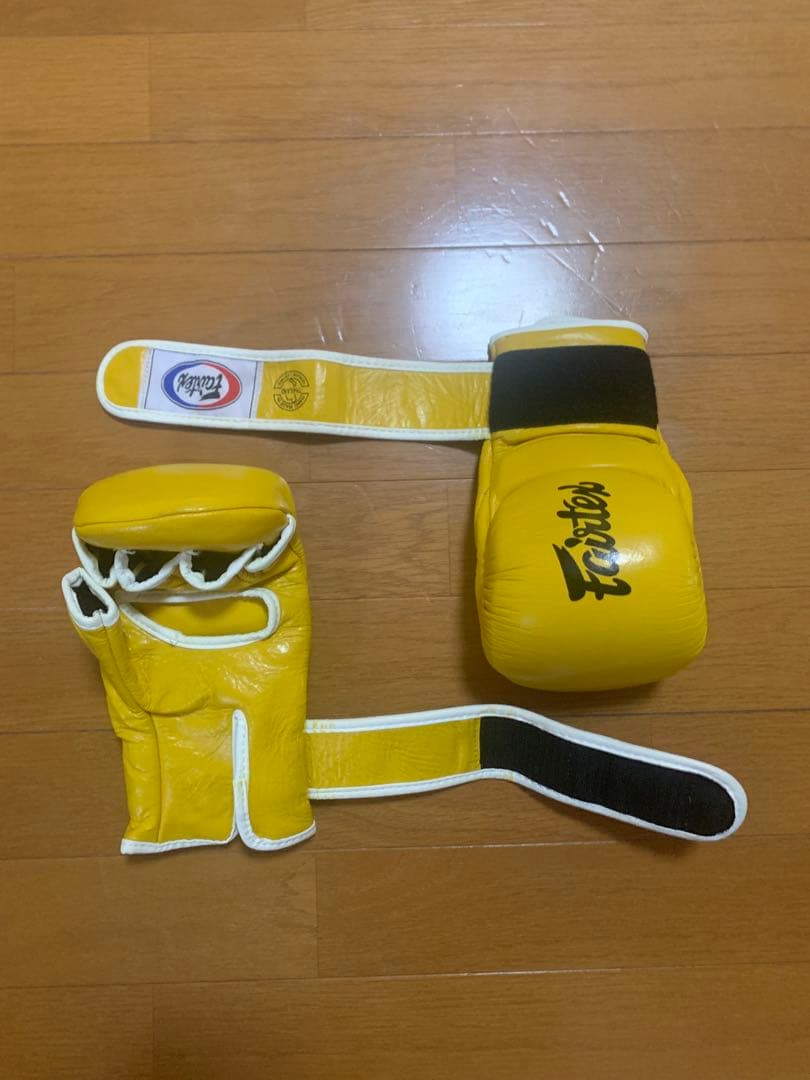 Fairtex FGV 18 スパーリンググローブ イエロー サイズS