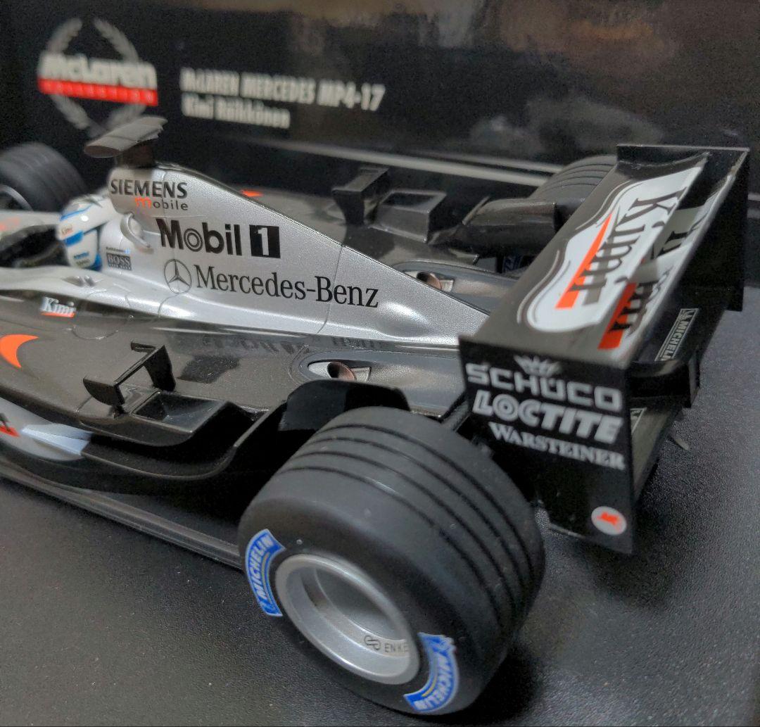 マクラーレン メルセデス MP4-17 1/18 ライコネン 2002