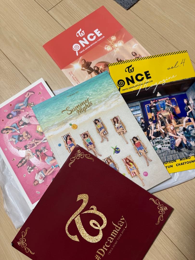 TWICE グッズ　ペンライト　フォトアルバム　キーホルダー　ダヒョン