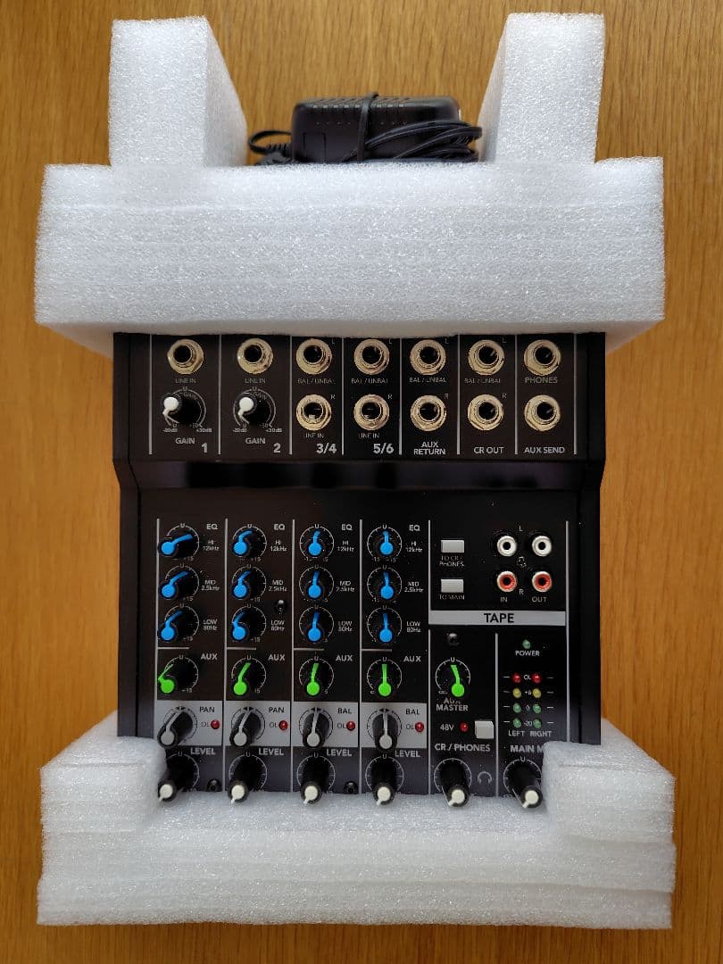 【付属品あり】MACKIE ( マッキー ) MIX8