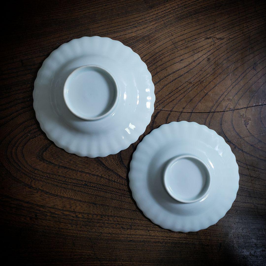 菊花形 皿 輪花 二枚 白磁 染付 四弁花 薄造 明治 大正 訳あり 欠け