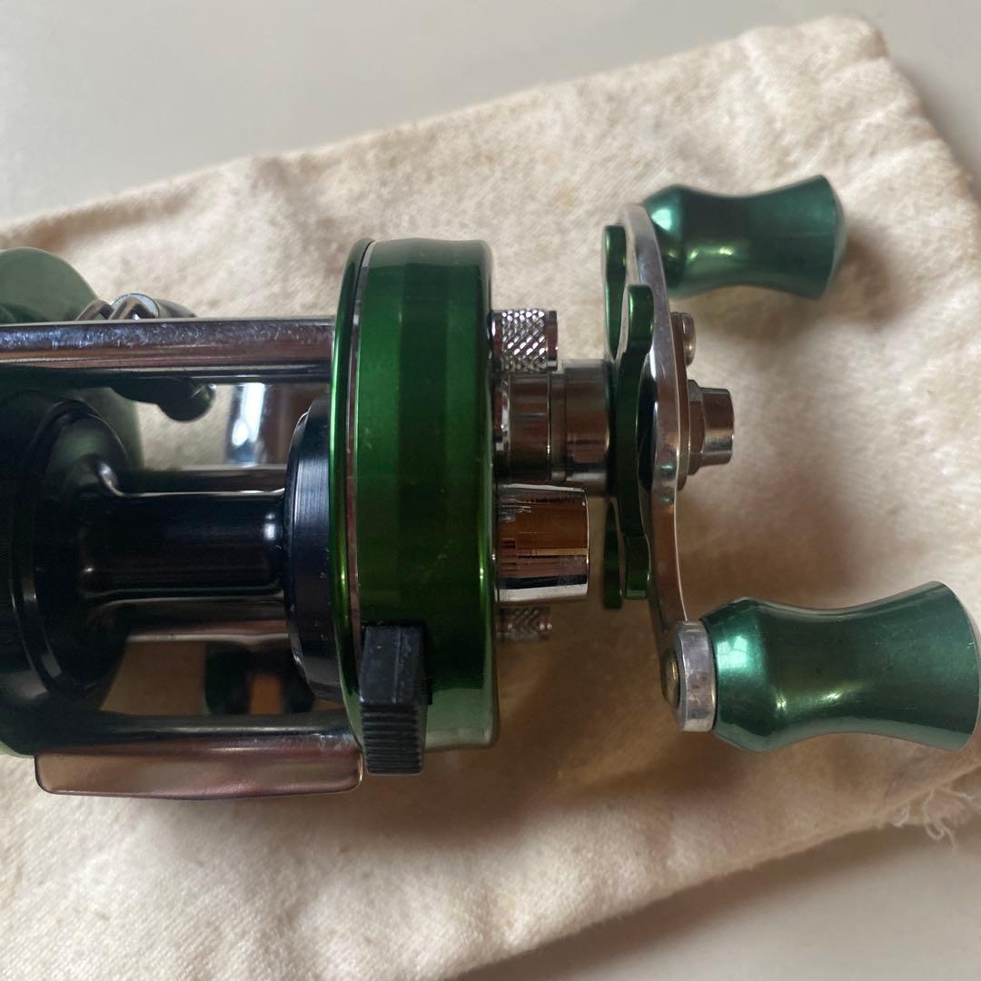 ABU AMBASSADEUR 2500C （Green）