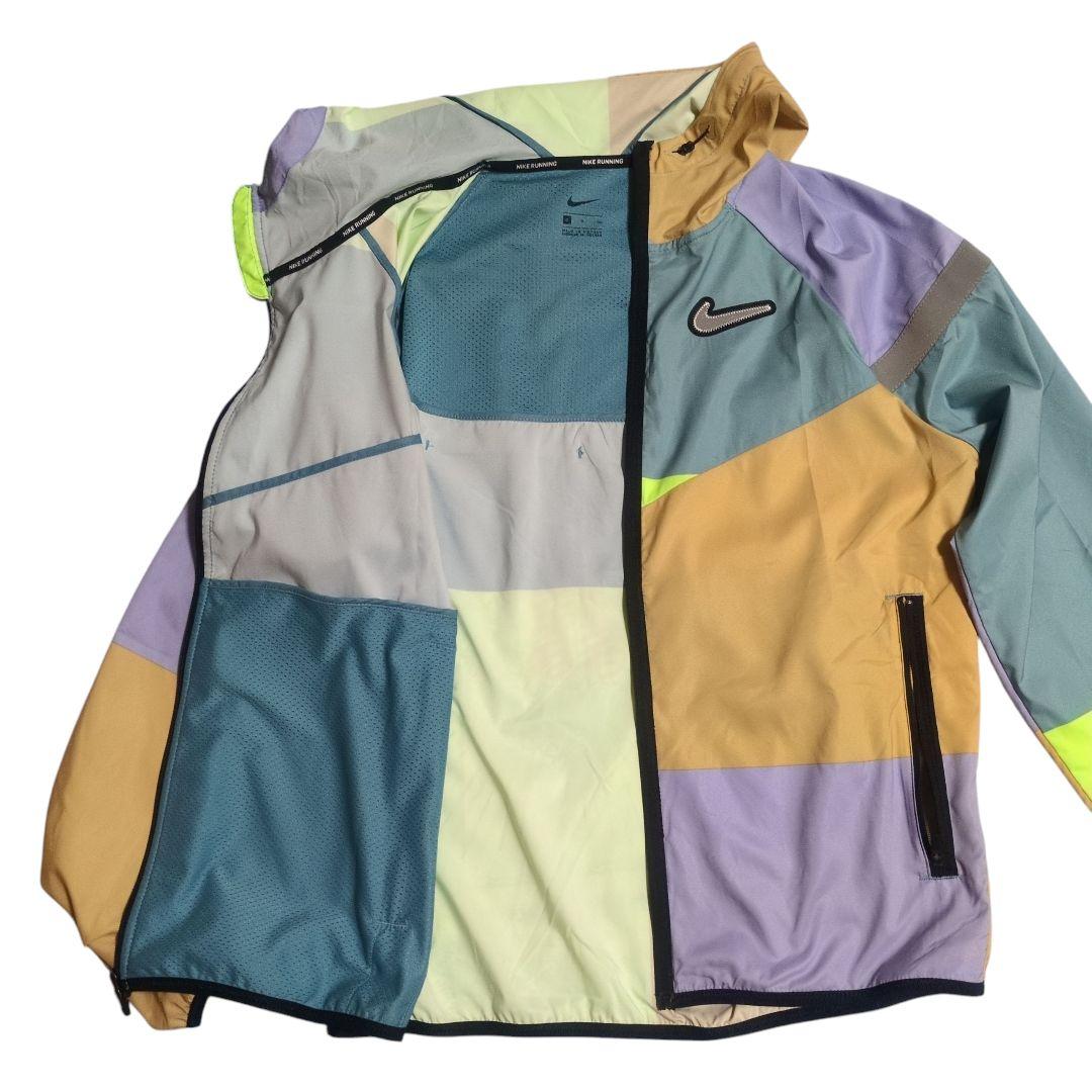 【希少・美品】 NIKE スポーツウェア ナイロンジャケットSフォロー割