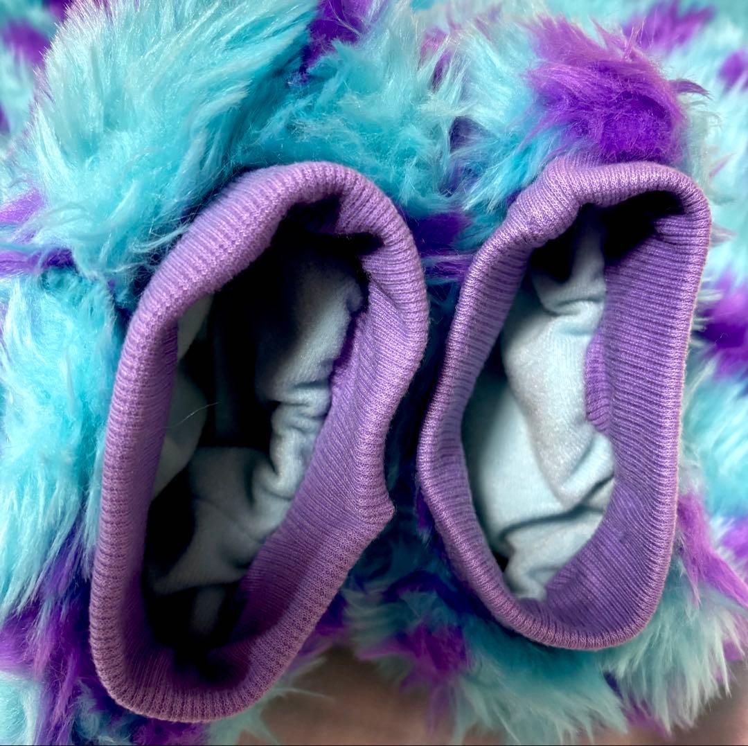 ディズニー ファンキャップ サリーマフラー手袋一体型＋レッグウォーマー 試着のみ