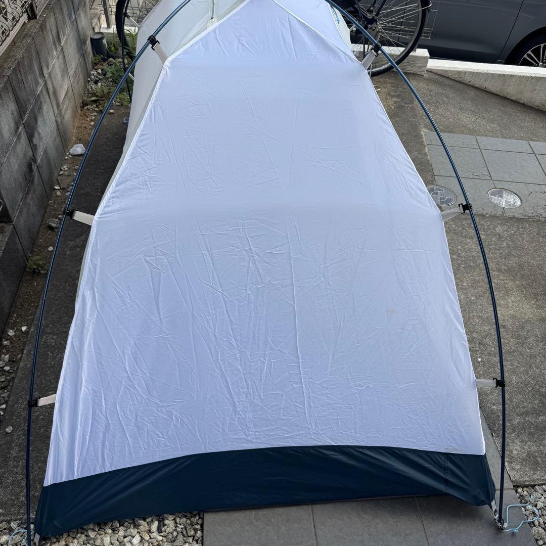 人気モンベル　クロノスドーム2 山岳テント　ブルー軽量コンパクト