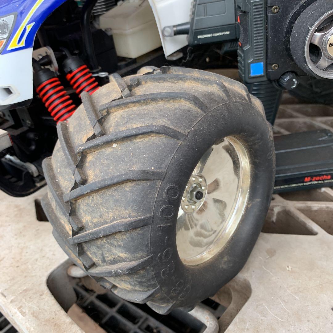 エンジン　ラジコン　4WD 日本製エンジン