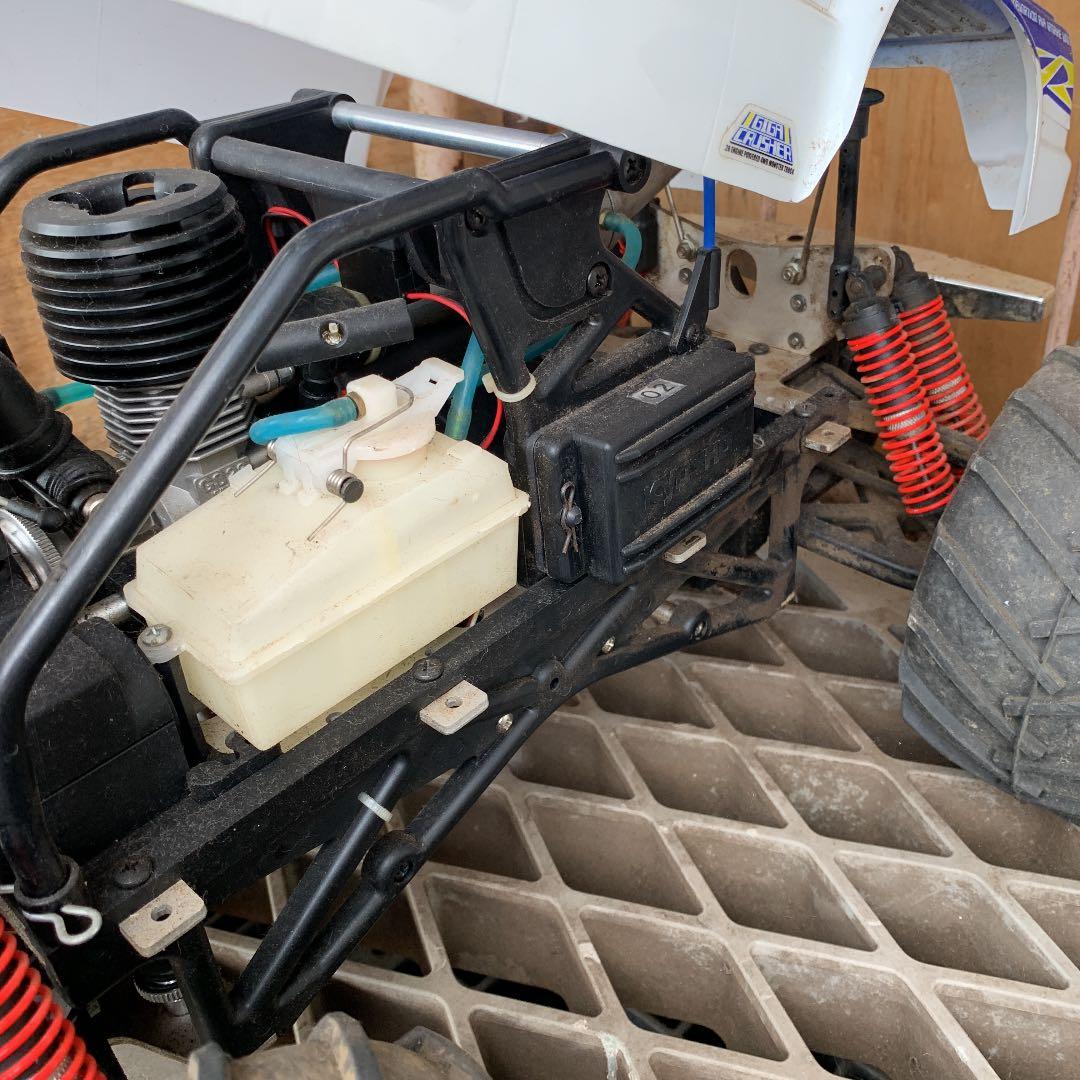 エンジン　ラジコン　4WD 日本製エンジン