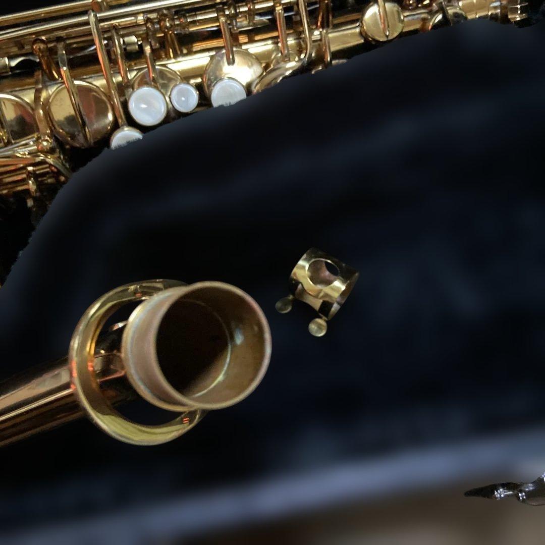 アルトサックス ゴールド ケース付き