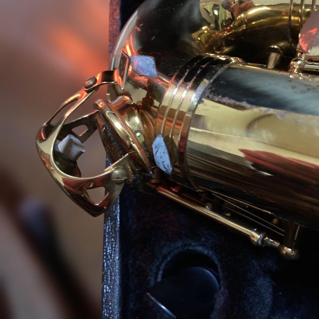 アルトサックス ゴールド ケース付き