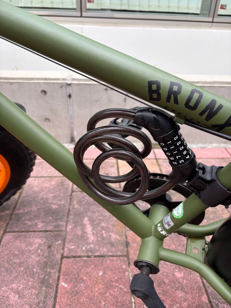 BRONX 20インチ　ファットバイク　7段変速ギア