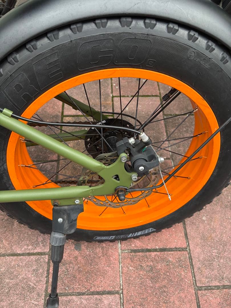 BRONX 20インチ　ファットバイク　7段変速ギア