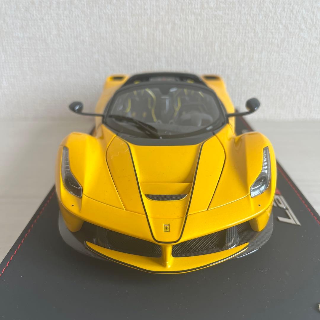 BBR 1/18 フェラーリ　ラ・フェラーリ　アペルタ