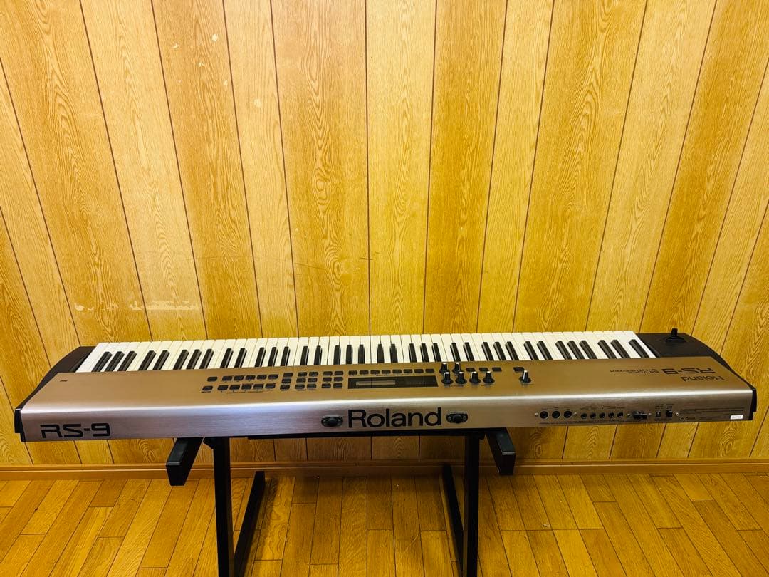 Roland RS-9 シンセサイザー ローランド　スタンド付き