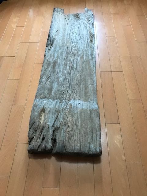 【超希少】歴史を重ねた究極の欅一枚板