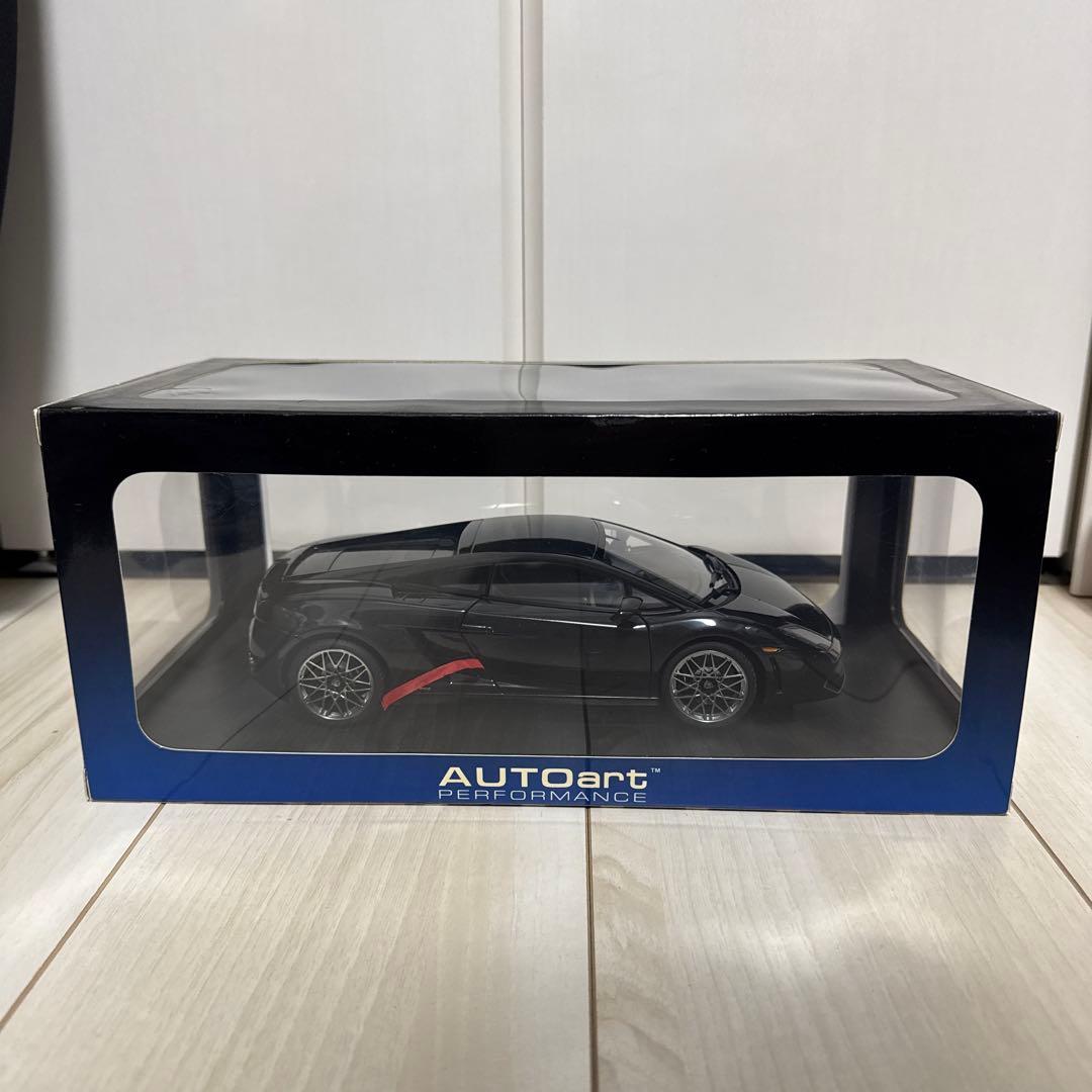 Autoart 1/18 ランボルギーニ ガヤルド lp560-4 ブラック