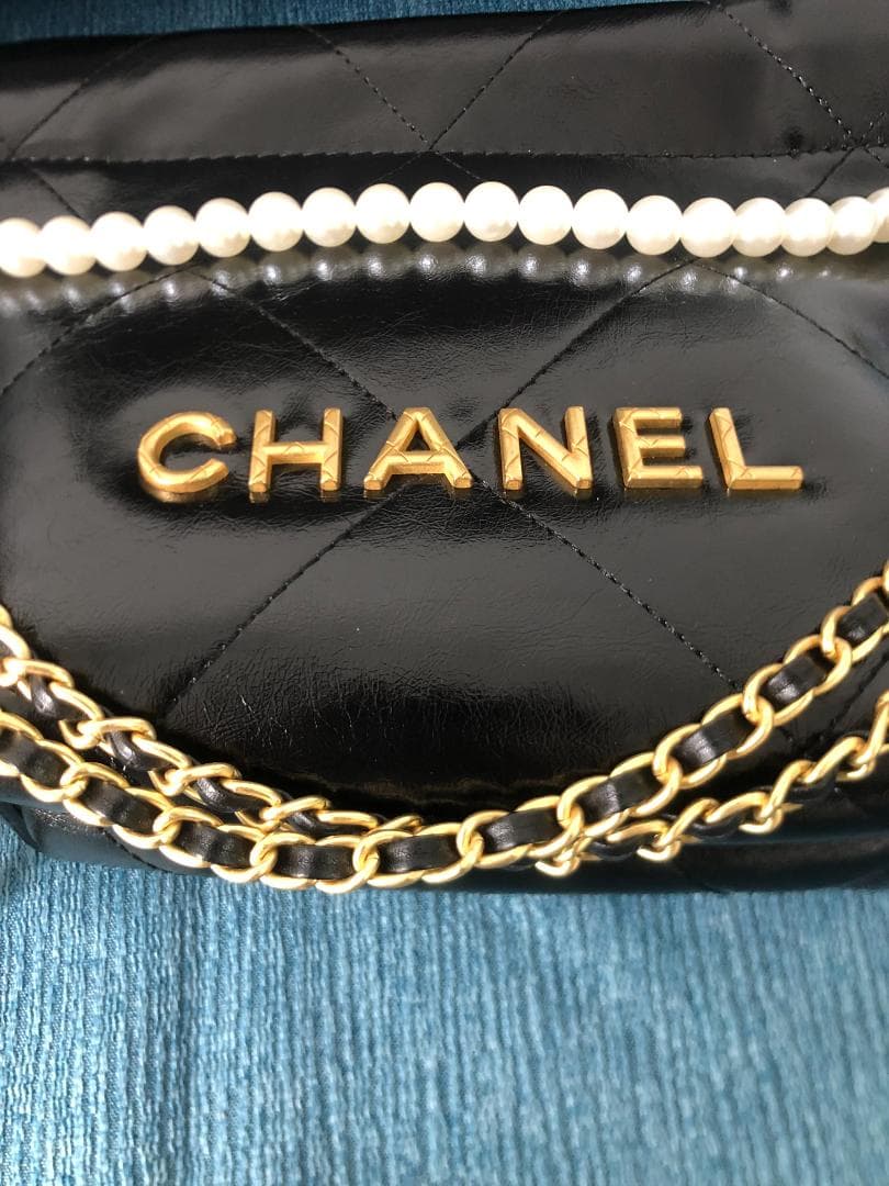 ショルダーバッグ　パール　ノベルティー　ハンドバッグ　ブラック　チェーン　超美品