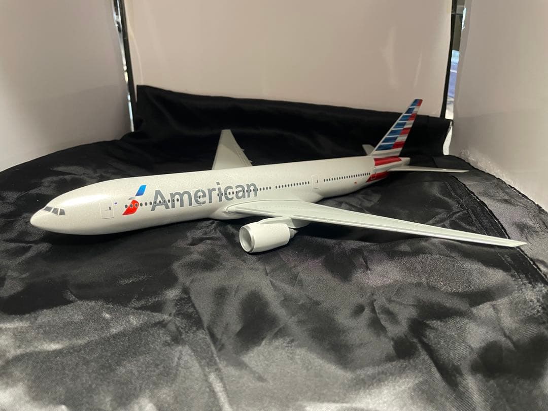 [美品]PACMIN B777-200ER アメリカン航空 台座付き 1/200
