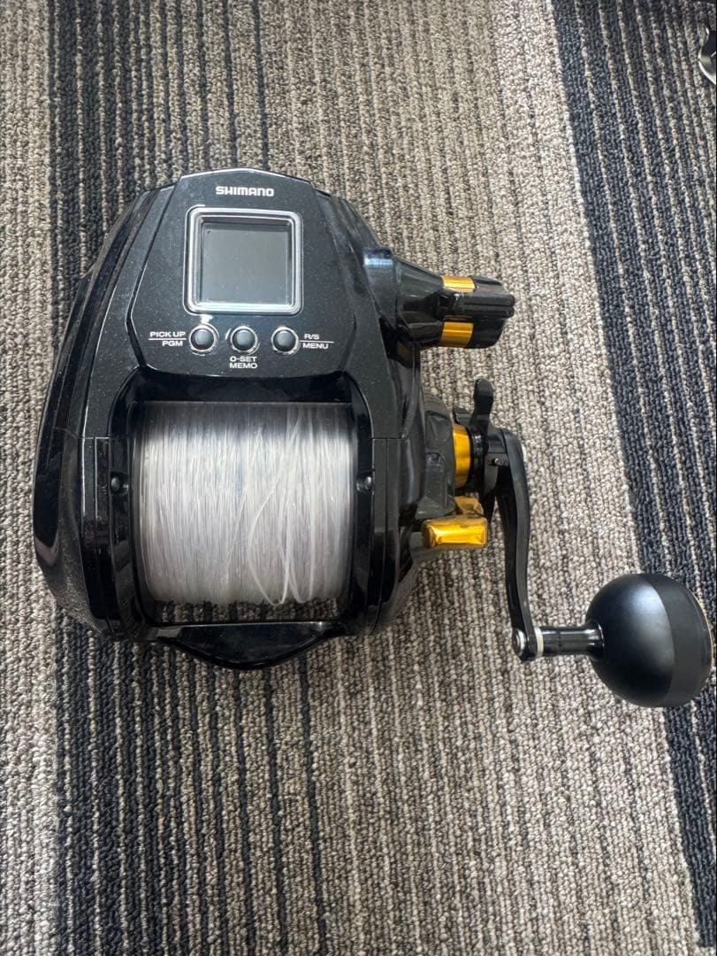 美品⭐︎SHIMANO シマノ　ビーストマスター 9000 電動リール　オマケ付