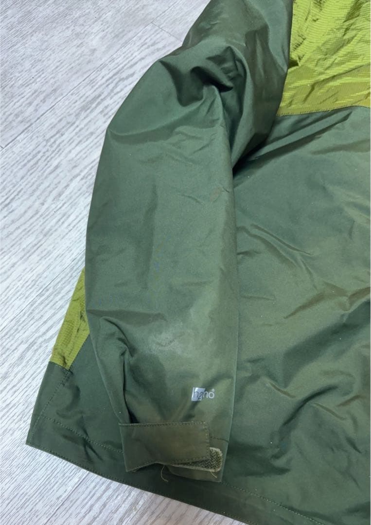 パタゴニア　スノーウェア　キッズ　130センチ　サイズS