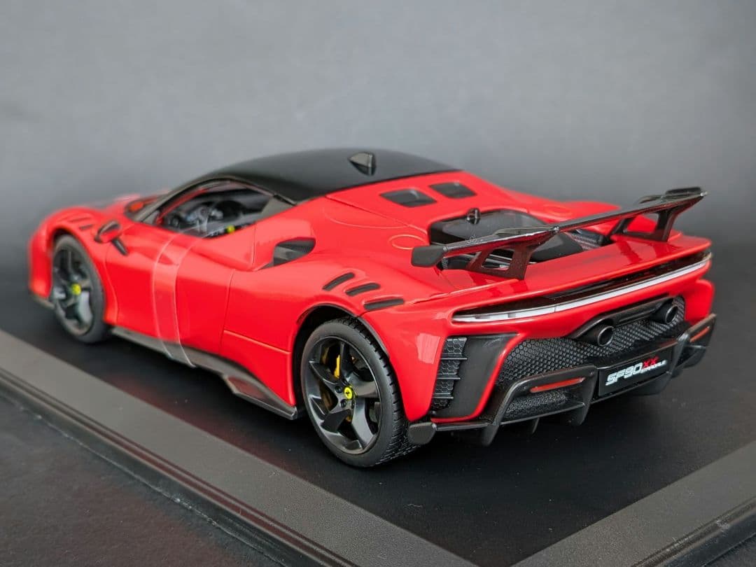 ミニカー Bburago 1/18 FERRARI SF90 XX Stradale