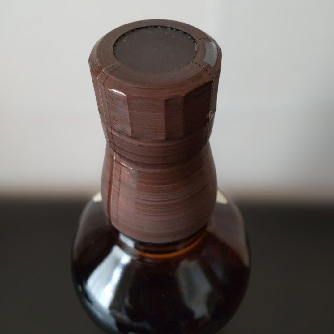 サントリー「山崎シングルモルトウイスキー 700ml 」と 「山崎蒸留所グラス」