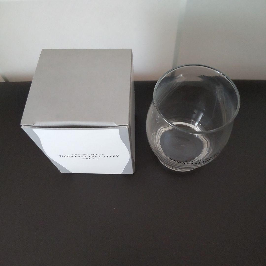 サントリー「山崎シングルモルトウイスキー 700ml 」と 「山崎蒸留所グラス」
