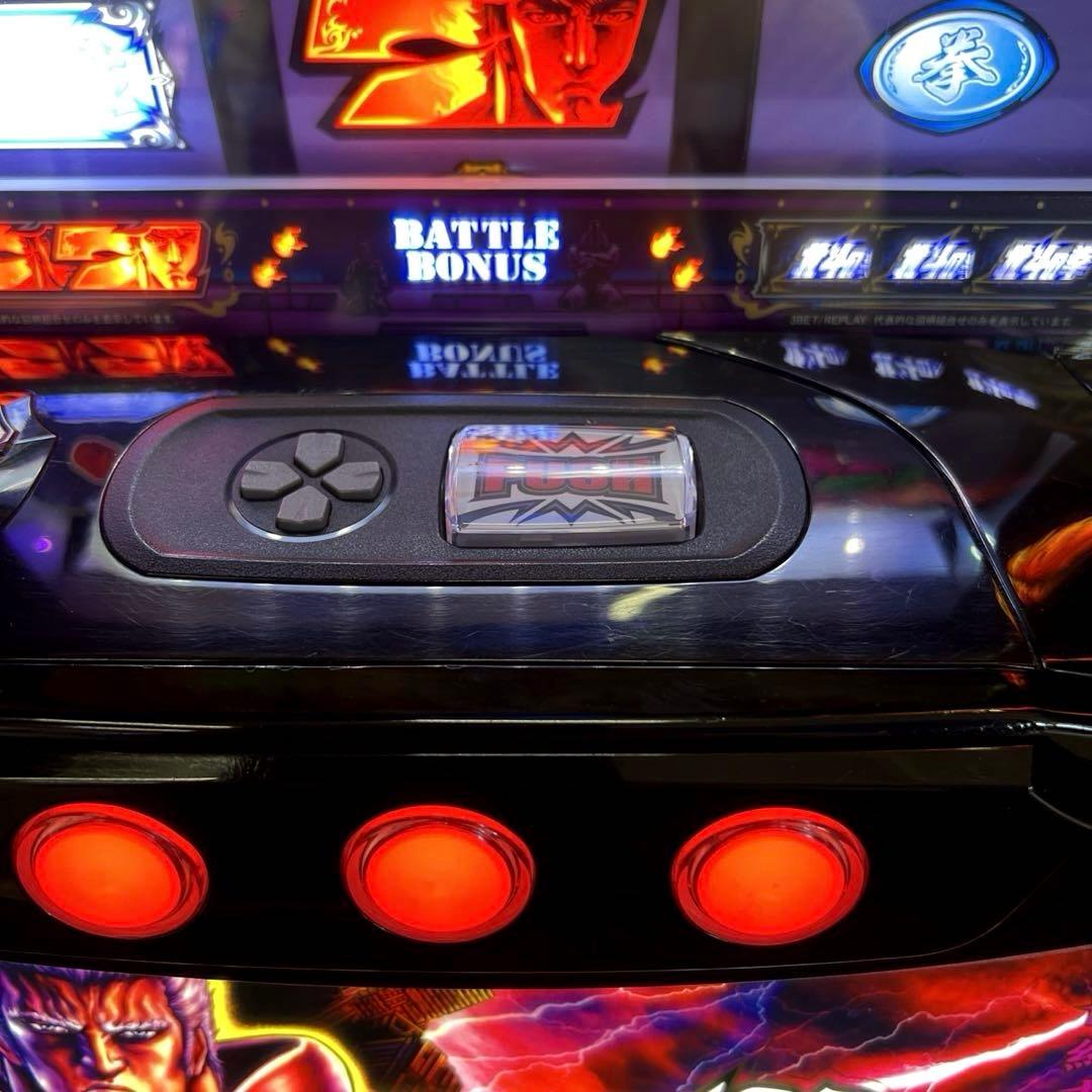 スマスロ「北斗の拳」拳王パネル　送料無料　パチスロ実機