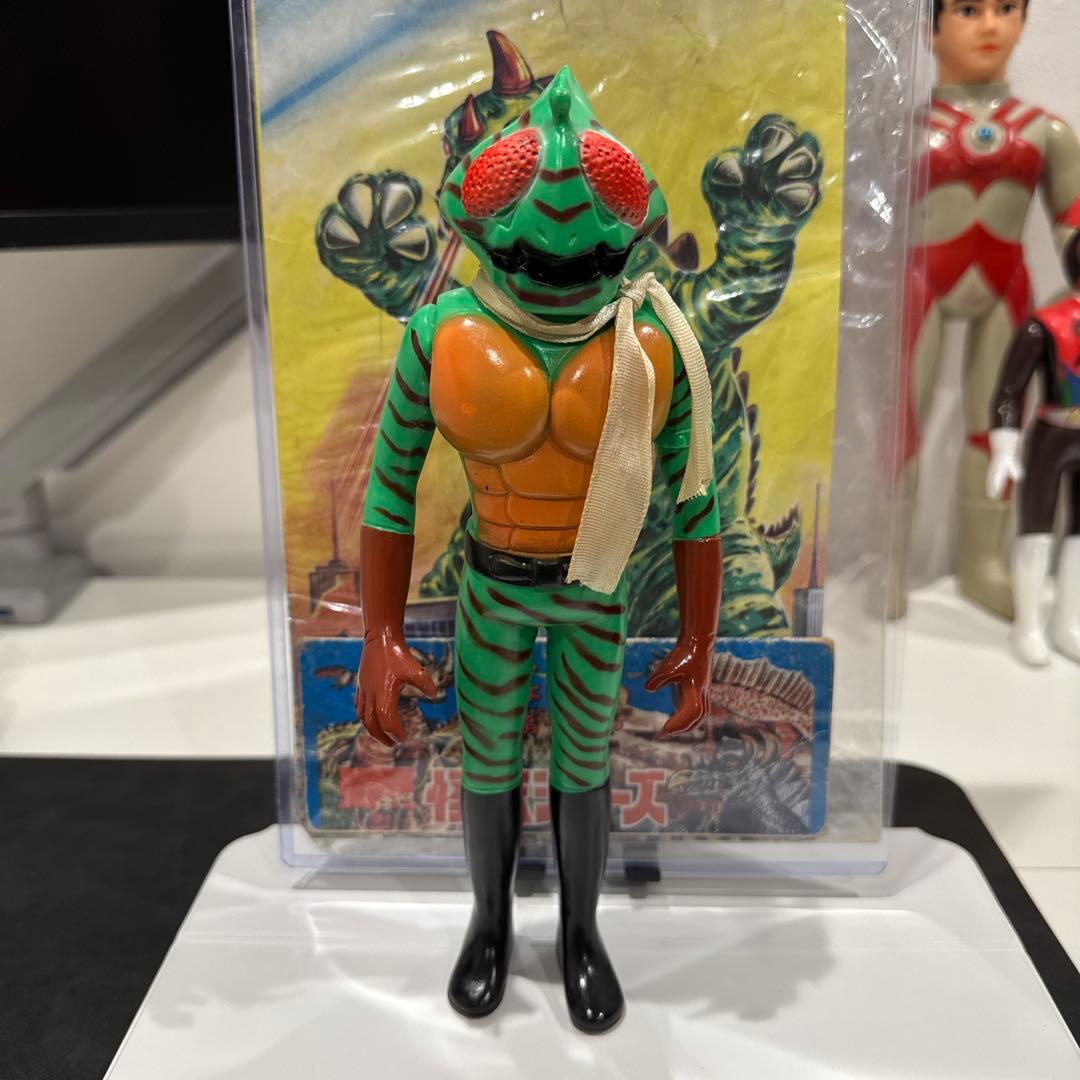 【美品】仮面ライダーアマゾン 無版権 ソフビ ひょろ 袋付き