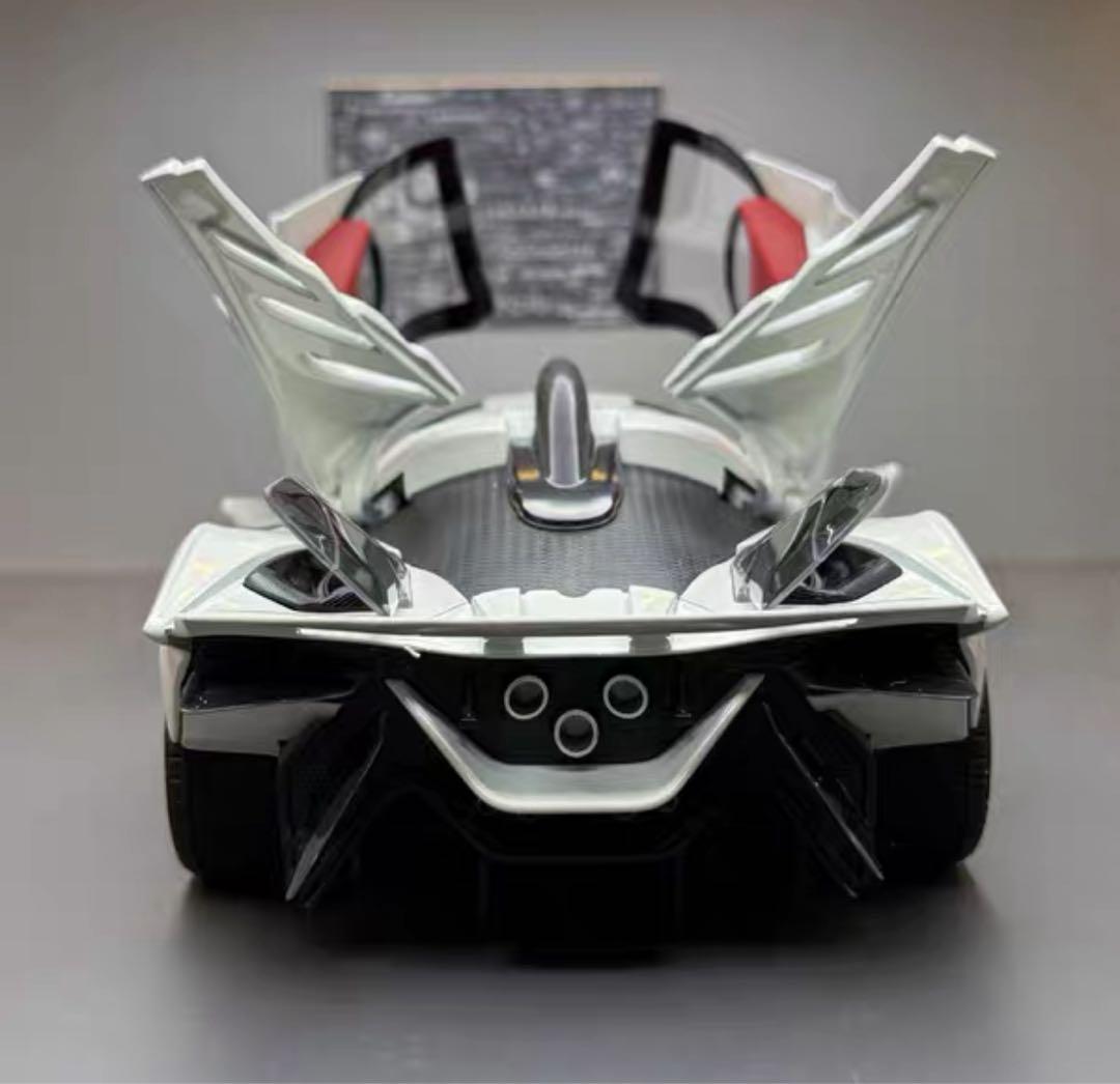 1/18 アポロ　プロジェクト EVO 合金車　Apollo EVO ミニカー