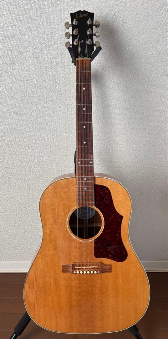 最終値下げ　Gibson アコースティックギター J-50 AN 2012年