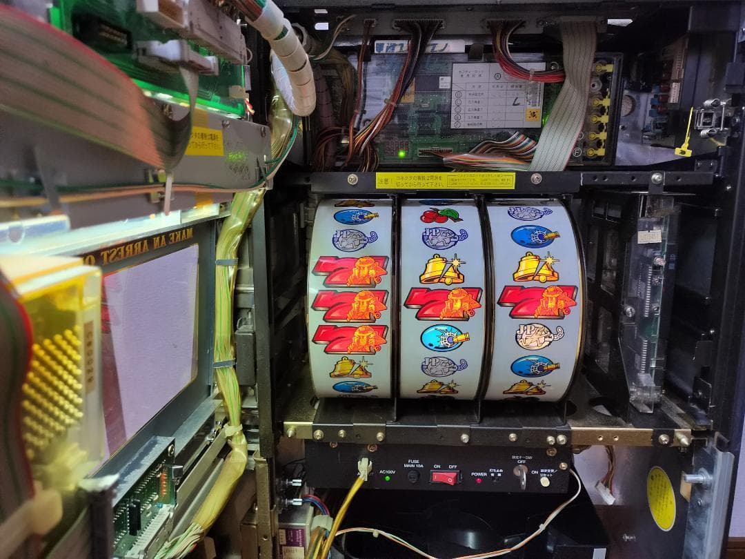 【パチスロ実機】平和★主役は銭形【フルオートプレイ機能付不要機付き】４号機