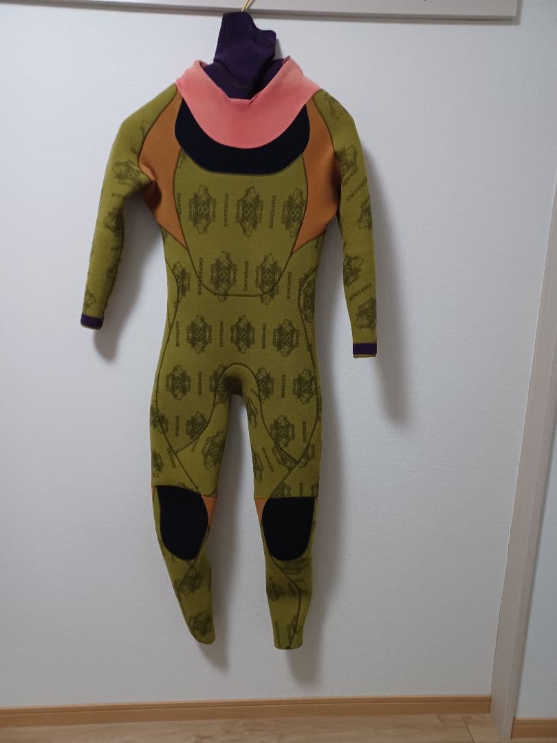 ラッシュ　セミドライ5ミリ