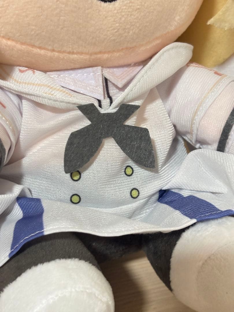 ブルーアーカイブ　　桐藤ナギサ　ぬいぐるみ