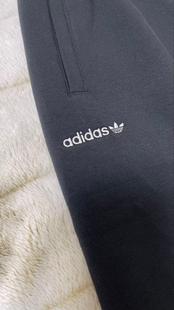 【新品未使用】アディダススウェット上下セット黒XL