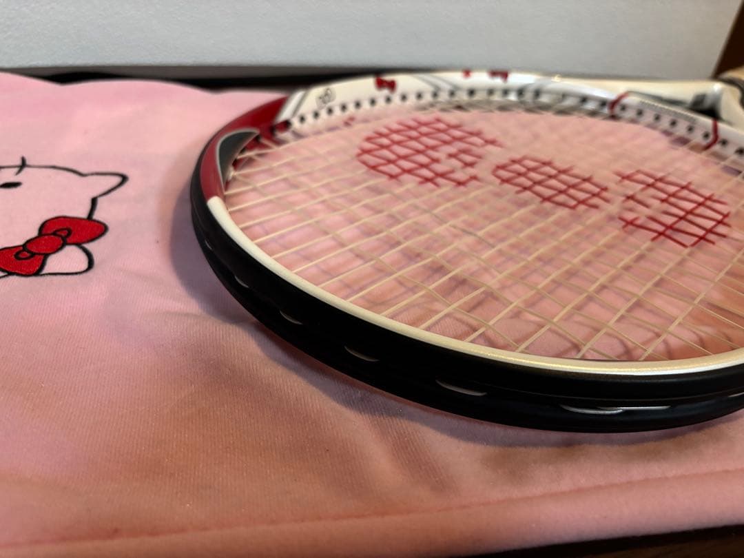 ハローキティ40周年アニバーサリーテニスラケット