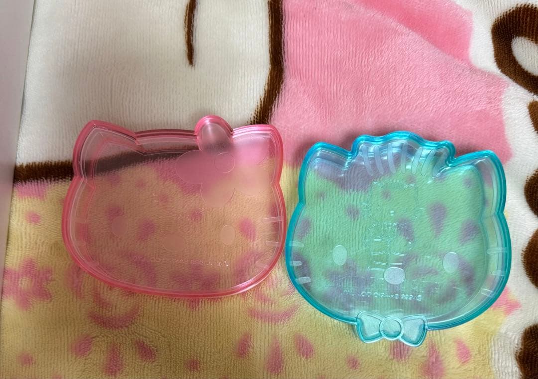 【人気】ハローキティ ディアダニエル ペアストラップ・ミニ巾着・小物入れ♡