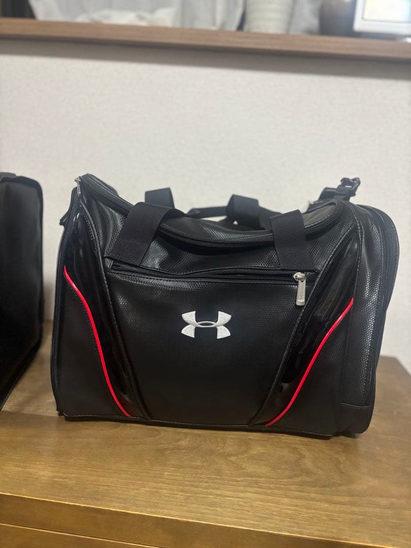 【KEN1】アンダーアーマー　ボストンバック　ゴルフ/トレーニング/野球