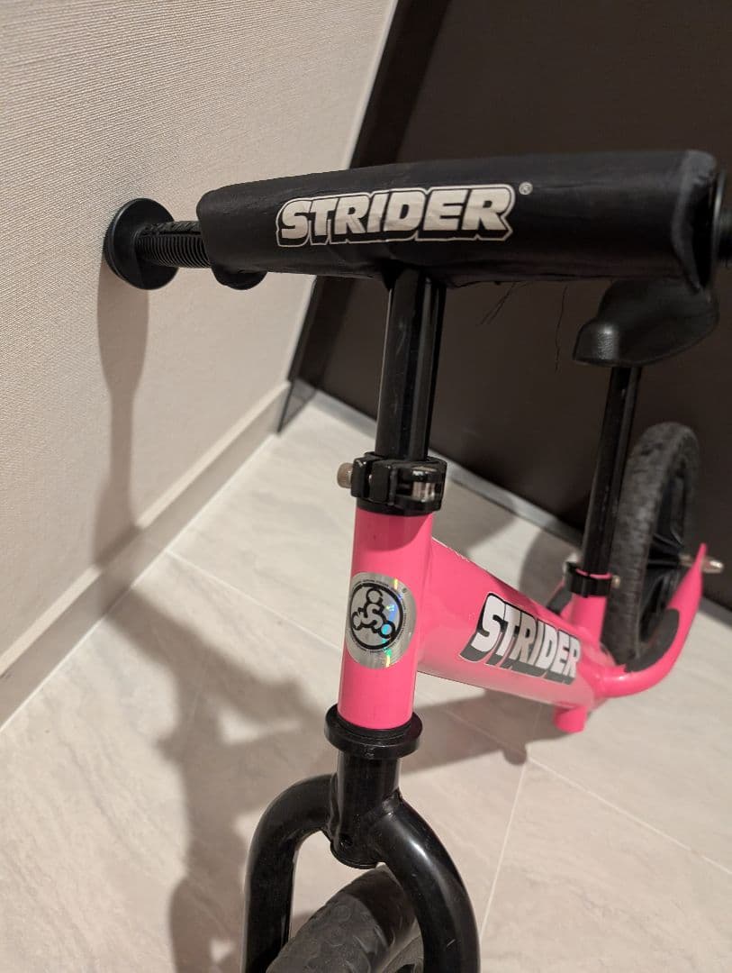 【美品】STRIDER 12　ストライダー 12インチ　ピンク