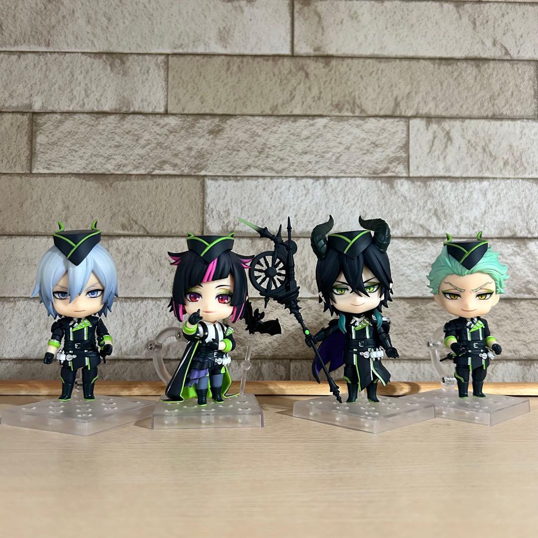 ツイステ ねんどろいど マレウス リリア シルバー セベク フィギュア セット