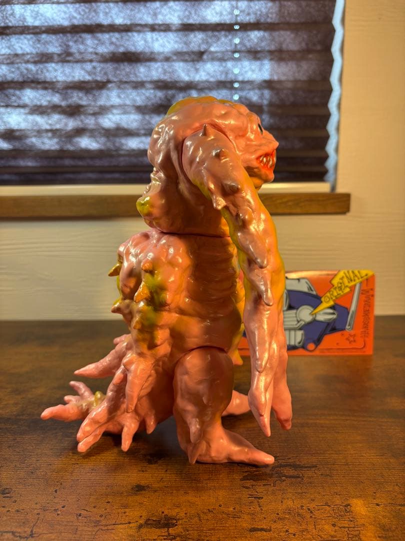 ジェットターレ　ホルモラー　ハンサムタロウエム　ソフビ　インディーズソフビ　怪獣